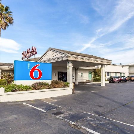 Motel 6 Σαν Ραφαέλ Εξωτερικό φωτογραφία