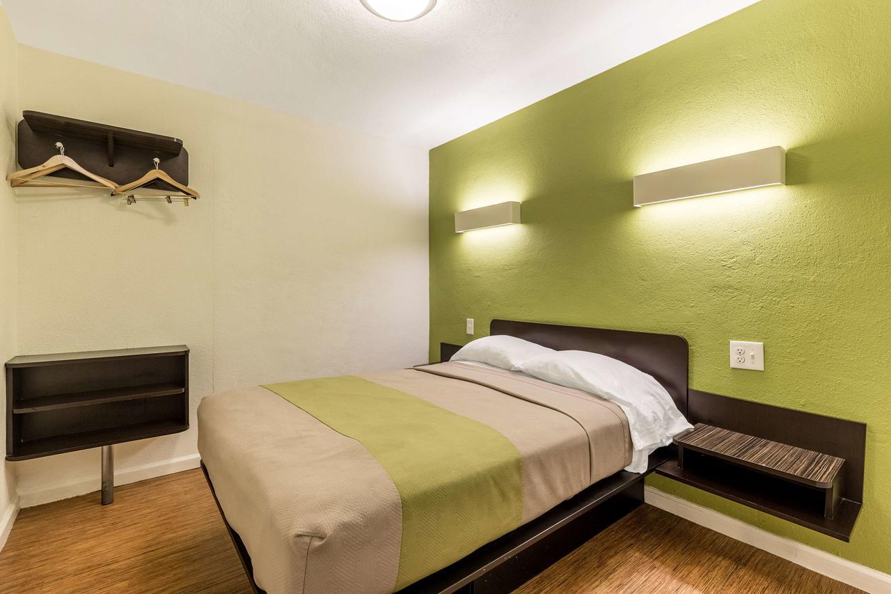 Motel 6 Σαν Ραφαέλ Εξωτερικό φωτογραφία